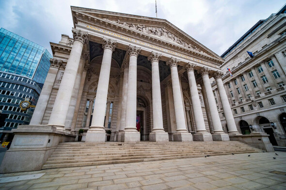 Bank of England takes steps to ensure 'orderly end' to emergency bond-buying scheme - Vimarsana News