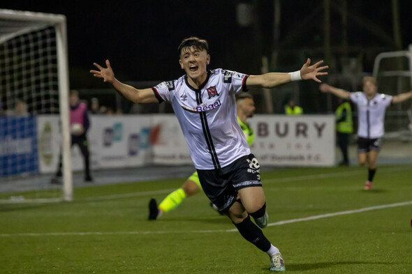 Highly-rated 19-year-old pens new contract with Dundalk - Vimarsana News