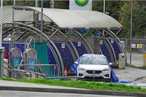 UK immigration office handling asylum seekers firebombed - Vimarsana News