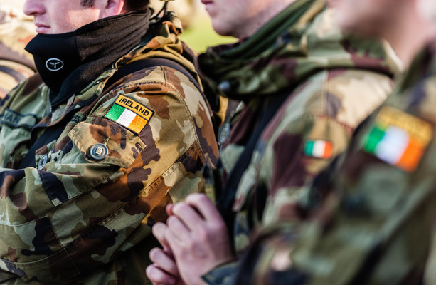 Seriez-vous favorable à la modification du système de triple verrouillage pour l’envoi de troupes irlandaises à l’étranger ?