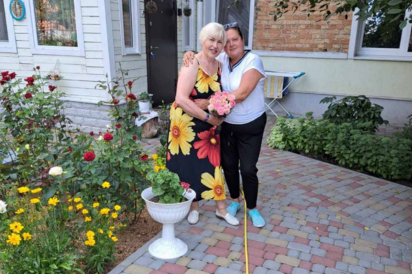Life in Ukraine: 'When soldiers broke into my mother's house, she simply asked not to kill her' - Vimarsana News