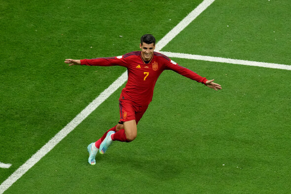 Strikers make the difference as Spain and Germany share high-quality draw - Vimarsana News