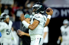 Eagles beat Packers as Rodgers exits, Bengals topple Titans