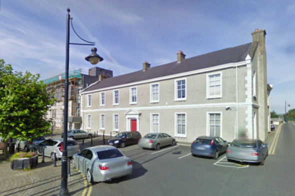 Donegal County Council meeting adjourned to address Mica redress protest outside - Vimarsana News