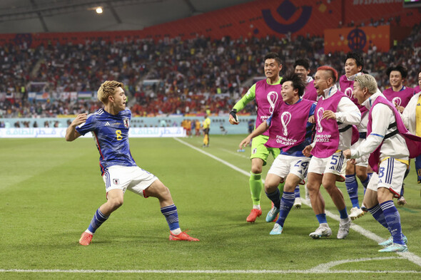 Japan shock Spain and eliminate Germany on roller-coaster World Cup night - Vimarsana News