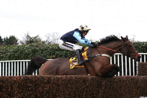 Edwardstone lays down a marker for year ahead with fine Sandown success - Vimarsana News