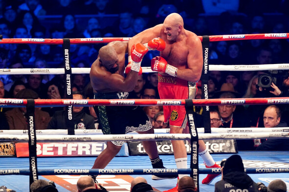 Tyson Fury pummels Derek Chisora and sets his sights on Oleksandr Usyk - Vimarsana News