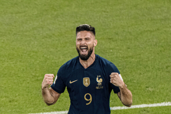 Olivier Giroud makes history as France progress to World Cup quarters - Vimarsana News