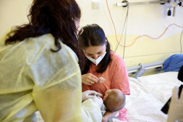 Leading GP: 'We are seeing huge rise in RSV - it's more of a concern than Strep A' - Vimarsana News