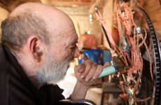 Man spends 50 years building helicopter from rubbish
