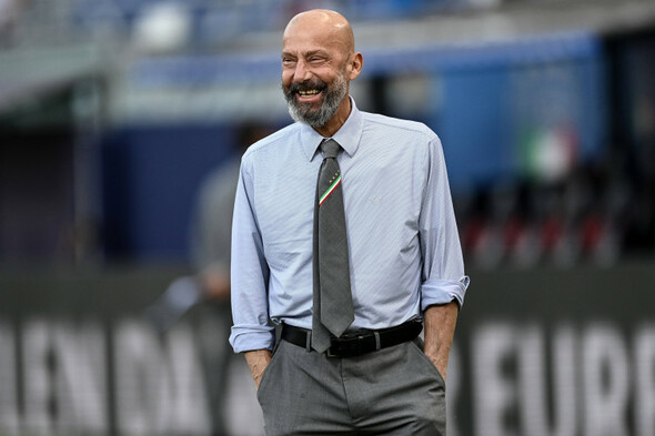 Gianluca Vialli steps down from Italy role as he battles pancreatic cancer - Vimarsana News