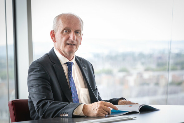 Tusla chief Bernard Gloster appointed as the HSE's new CEO - Vimarsana News