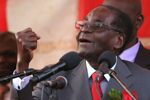 Tony O'Reilly offered newly widowed Robert Mugabe a stay in his estate and a lend of his jet - Vimarsana News