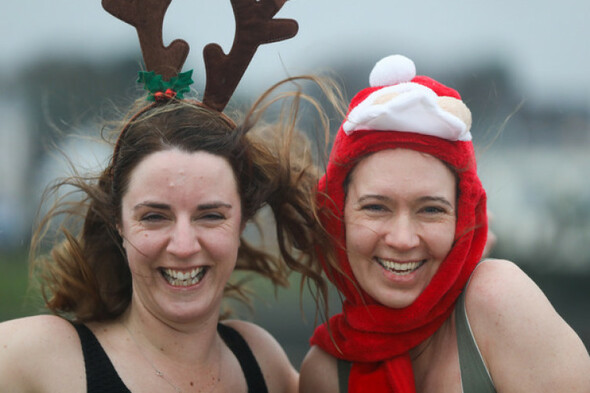 Níall Ó Murchú: Some top tips for getting the most from your Christmas Day swim - Vimarsana News