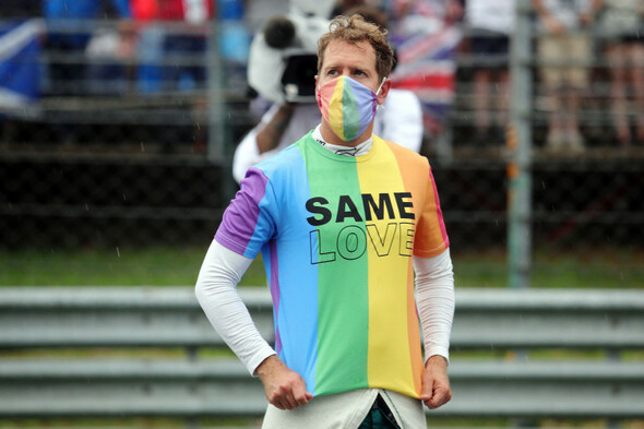 Formula One bans 'political statements' - Vimarsana News