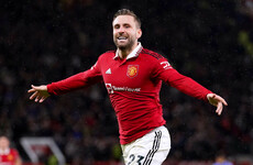 Leaders Arsenal suffer title setback, Man United's resurgence continues