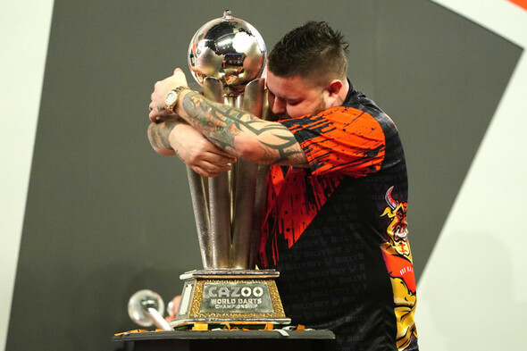 Michael Smith begins life as world champion on a high - Vimarsana News