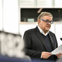 Key suspect in EU bribery scandal cuts deal with prosecutors