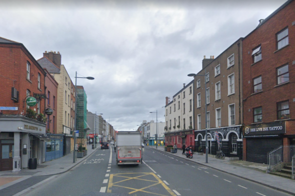 Man arrested after alleged robbery and attempted hijacking in Blackrock, south Dublin - Vimarsana News
