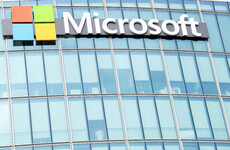 Microsoft investigating issues with Teams and Outlook as thousands report disruption