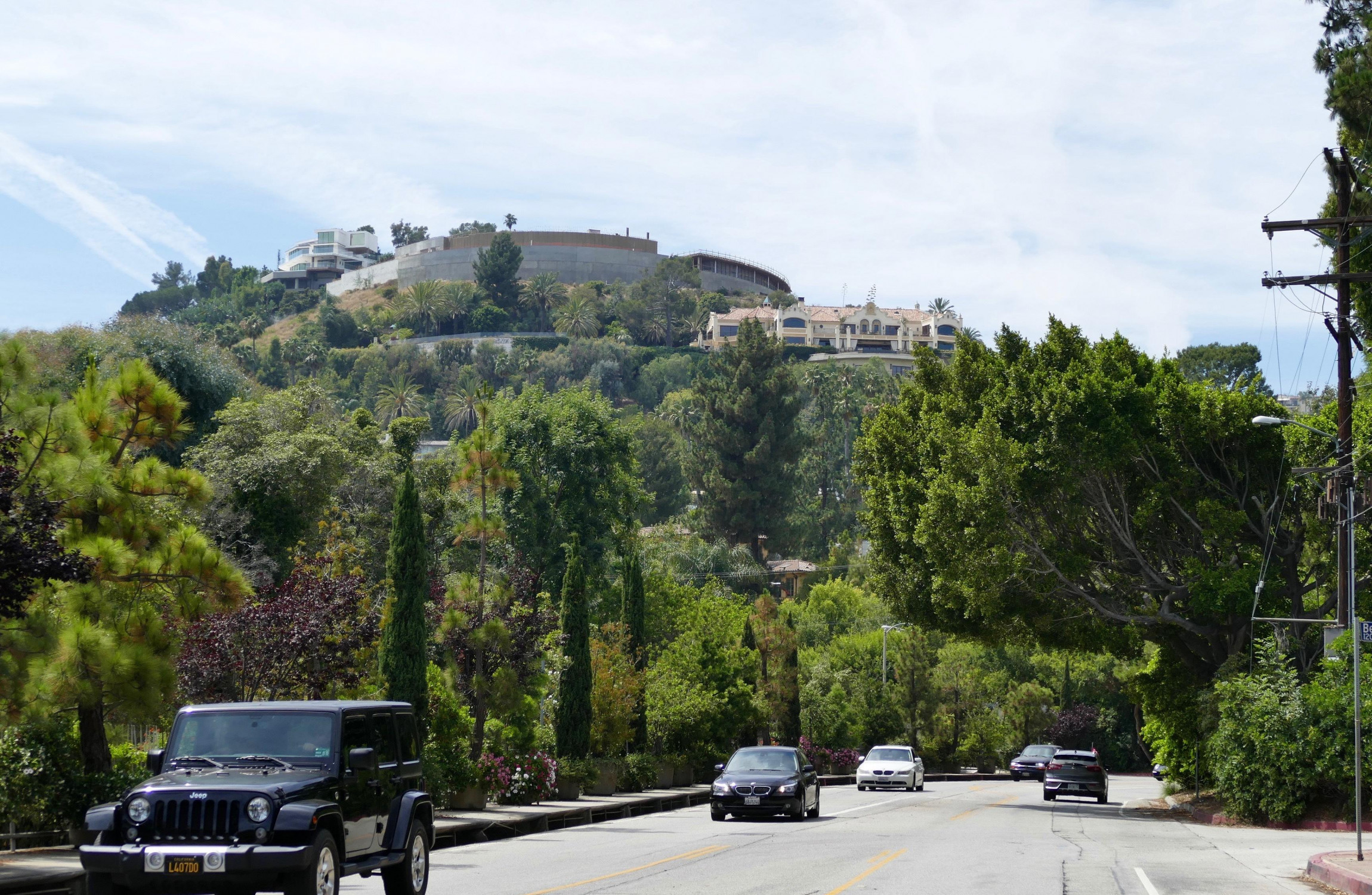 Three Shot Dead At Party At Luxury Home Near Beverly Hills