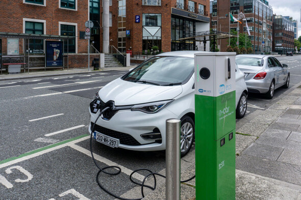 Seven in ten Irish car buyers considering purchase of an electric vehicle - Vimarsana News