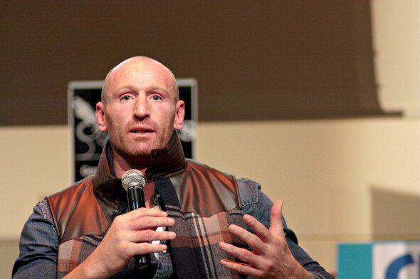 Former Wales rugby star Thomas settles HIV case with ex-boyfriend - Vimarsana News