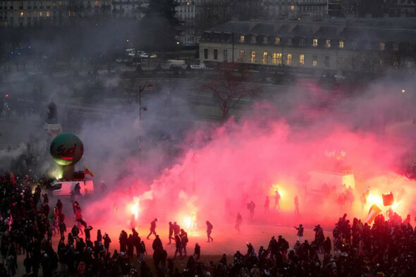1.27 million people joined protests over French pension reforms, say officials - Vimarsana News