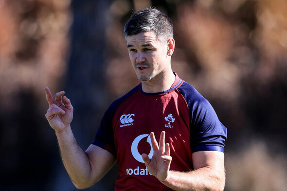 Sexton good to go for Ireland after training without face mask for first time - Vimarsana News