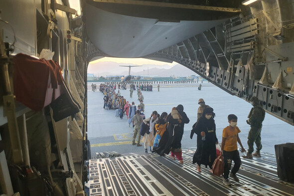 Foreign crises: Inside the complex work of the Irish diplomatic team helping citizens in trouble - Vimarsana News