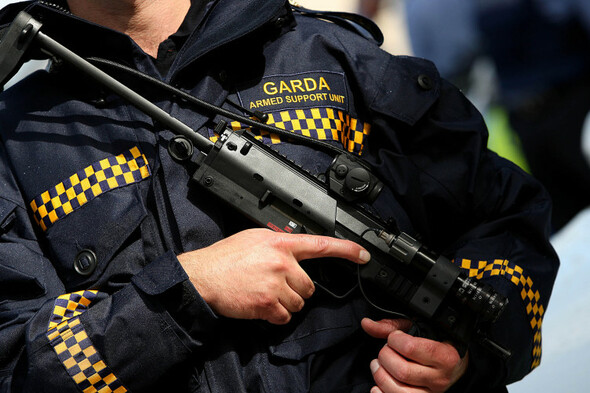 Gardaí launch series of searches as fears mount that Dundon gang are back in business - Vimarsana News