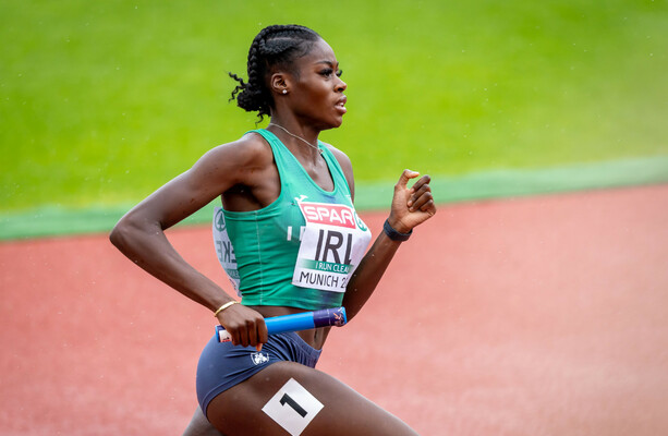 L’impressionnante Adelec s’est qualifiée pour la finale du 400m au Nouveau-Mexique après un parcours solide