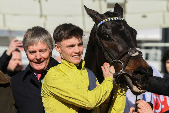 Famous victory for Irish duo in Cheltenham opener, El Fabiolo takes the Arkle - Vimarsana News