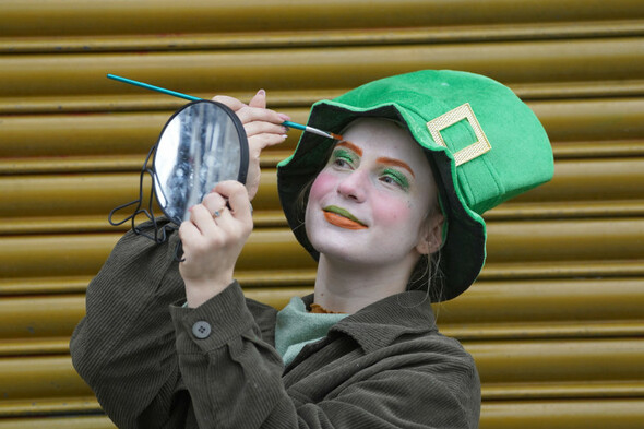 LIVE: St Patrick's Day festivities kick off at home and abroad - Vimarsana News
