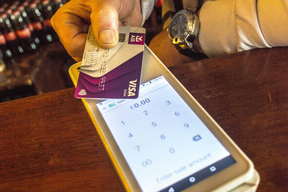 Record high of almost €17.9 billion spent using contactless payments made last year - Vimarsana News