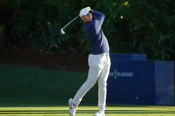 Rory McIlroy through in Austin after rolling back years to outwit Keegan Bradley - Vimarsana News