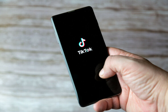 Australia to ban TikTok on government devices over security fears - Vimarsana News