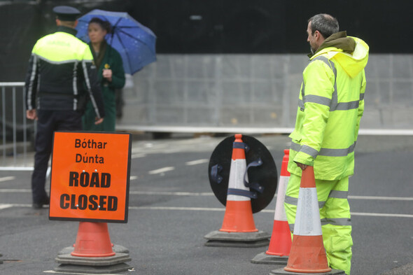 Traffic restrictions in place in Co Mayo, including at hospital, as Biden spends day in county - Vimarsana News
