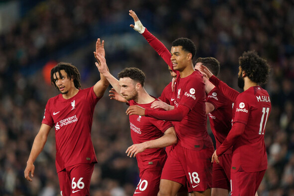 Mohamed Salah and Diogo Jota both score twice as Liverpool thump Leeds - Vimarsana News
