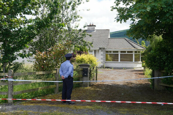 Mystery still surrounds death of elderly couple who were found mummified in house - Vimarsana News