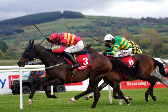 Mullins' dominance continues as Klassical Dream hits Punchestown hat-trick - Vimarsana News