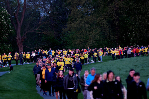 Tens of thousands take part in Darkness Into Light events across the country - Vimarsana News