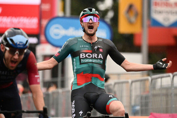 Nico Denz wins another stage as Geraint Thomas surrenders Giro d'Italia lead - Vimarsana News