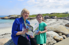 All smiles as Minister visits Donegal island but dwellers want more than 'just a piece of paper'