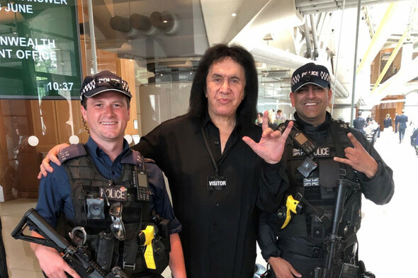 Kiss star Gene Simmons wants to meet the Taoiseach and calls for the return of Stormont - Vimarsana News