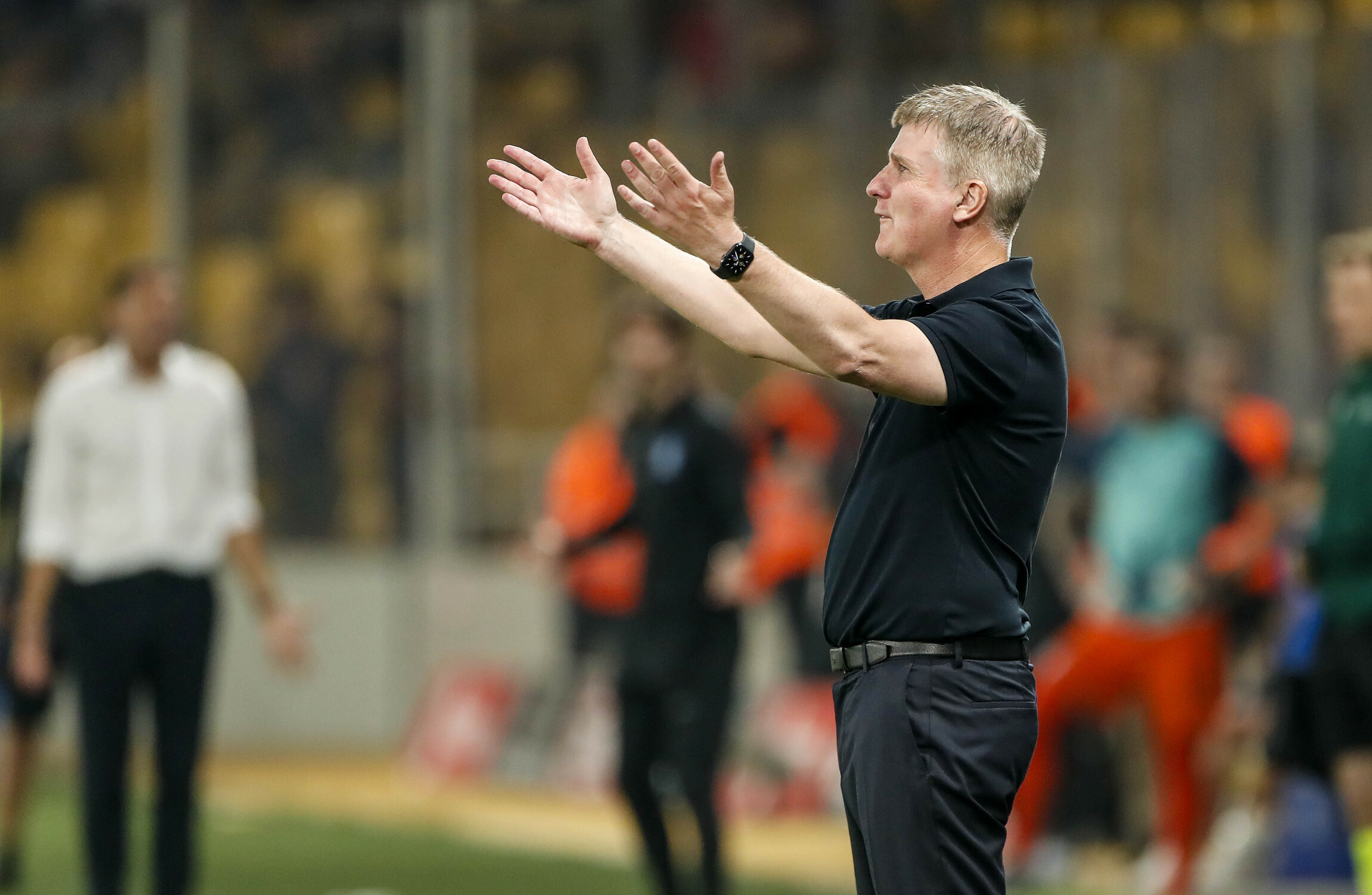 Ireland overwhelmed by Greece in deeply damaging defeat - Vimarsana News