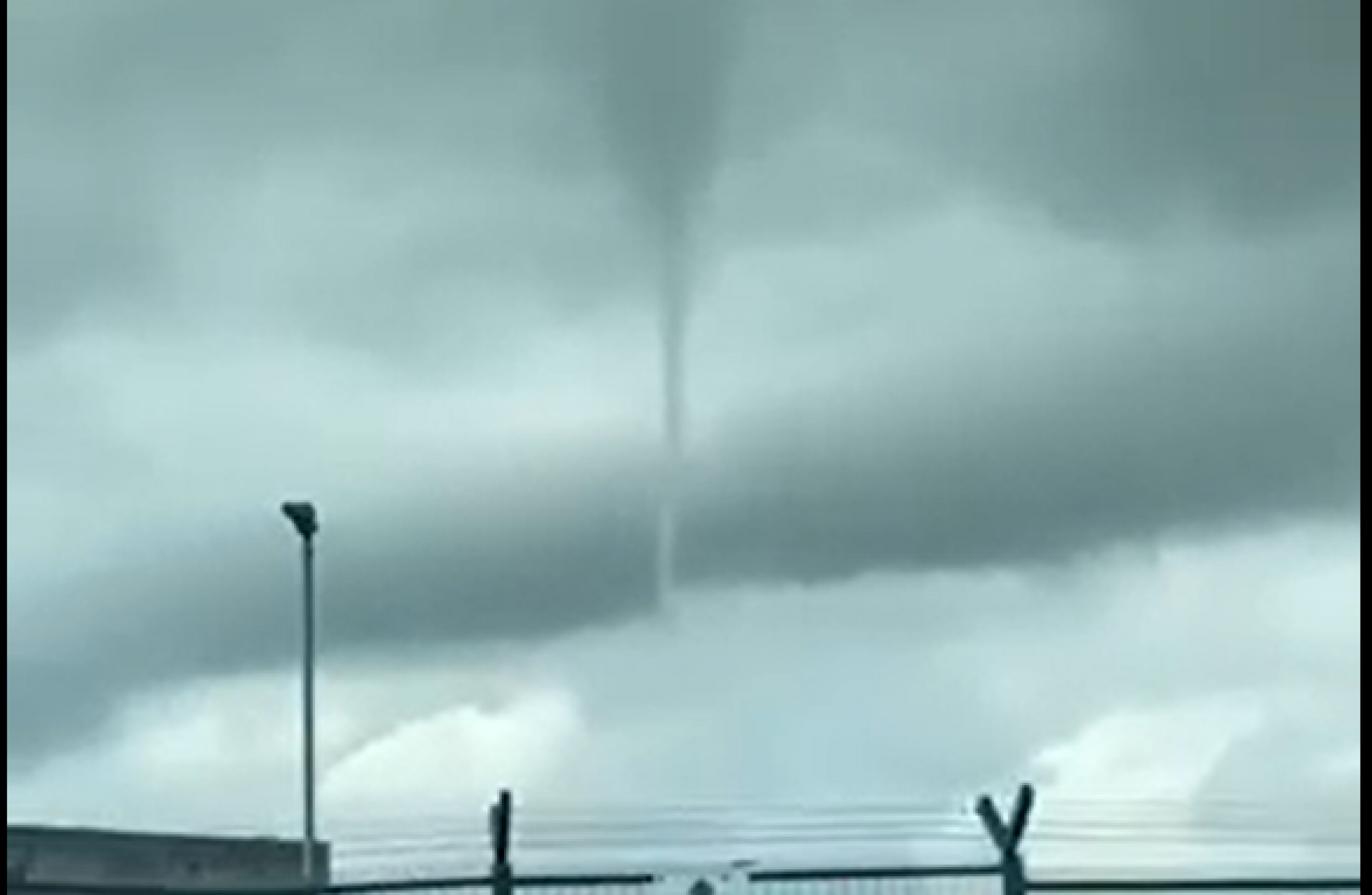 Passersby capture video of funnel cloud over Dublin Airport - Vimarsana News
