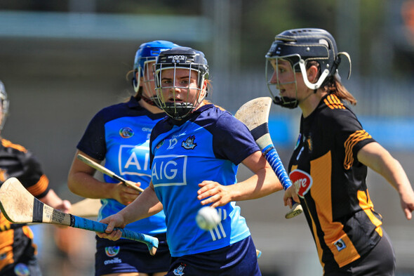 Kilkenny and Dublin camogie players unite for sit-down protest before championship tie - Vimarsana News