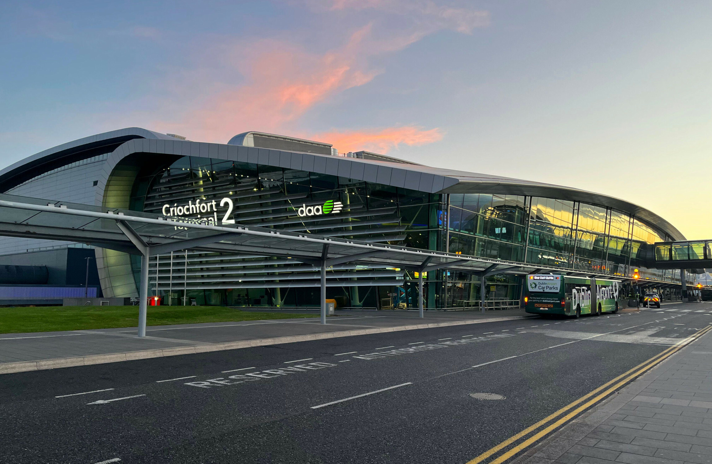 Man who imported machine gun components via Dublin Airport given suspended sentence - Vimarsana News