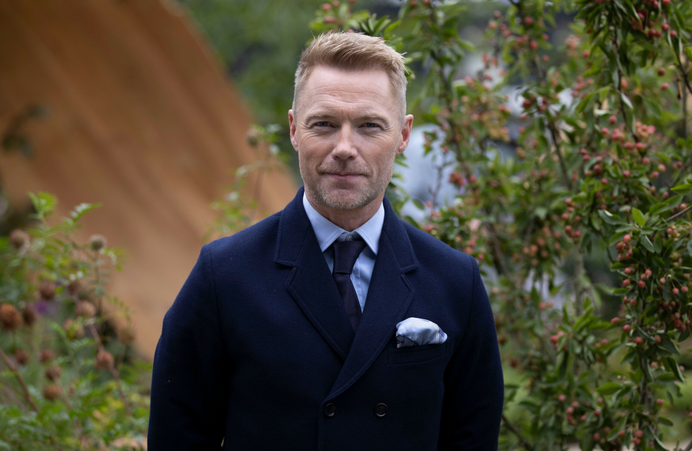 Tributes paid after Ronan Keating's brother Ciaran killed in car crash in Co Mayo - Vimarsana News